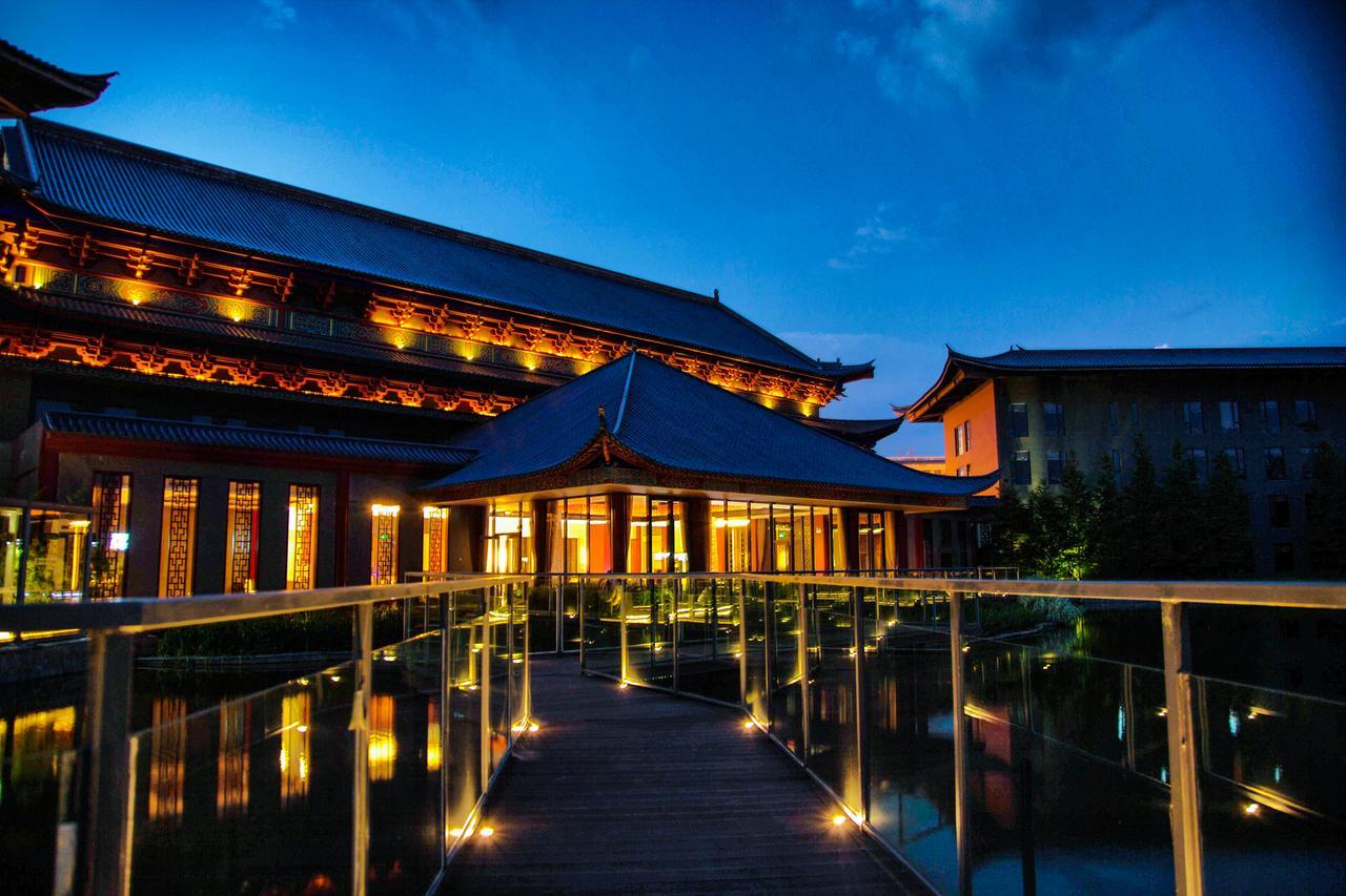 Cloud Luo Ping Hotel Luoping Exterior photo
